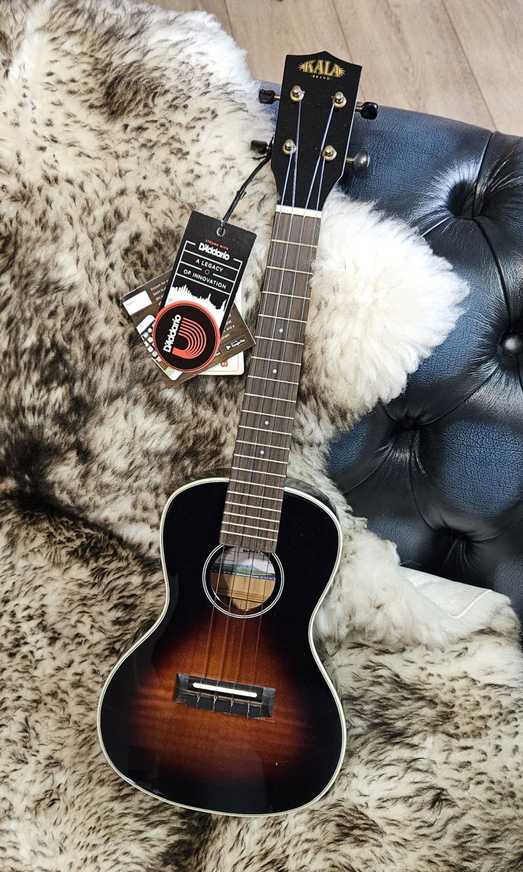 KALA KA-FMTB-C Gloss Flame Maple Tobacco Burst Konzert Ukulele