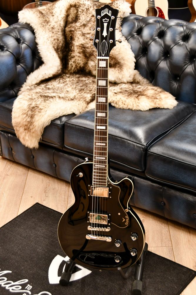 Guild E-Gitarre Bluesbird BLK, black