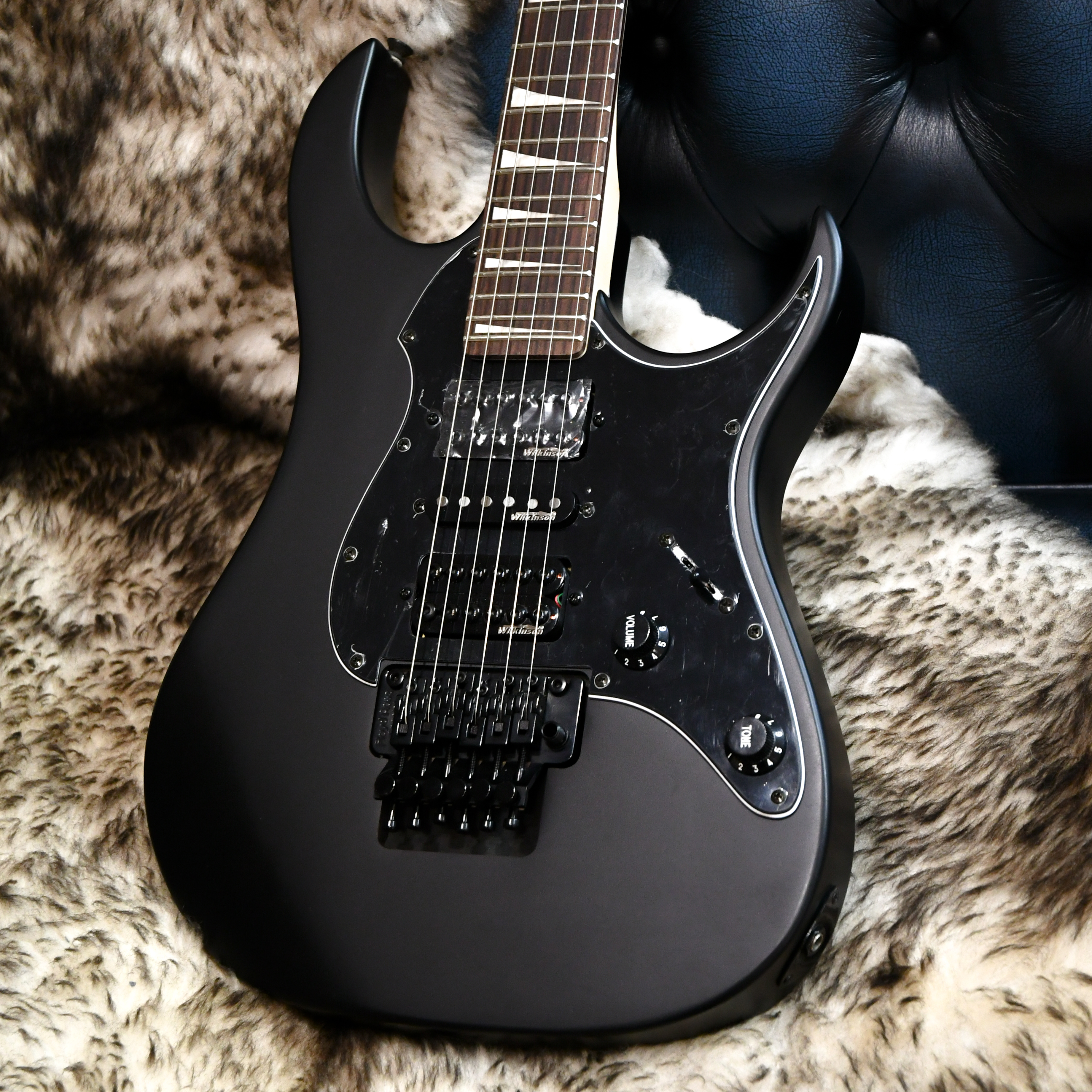 Vintage VR2000VMX Raider ST Limited Edition E-Gitarre