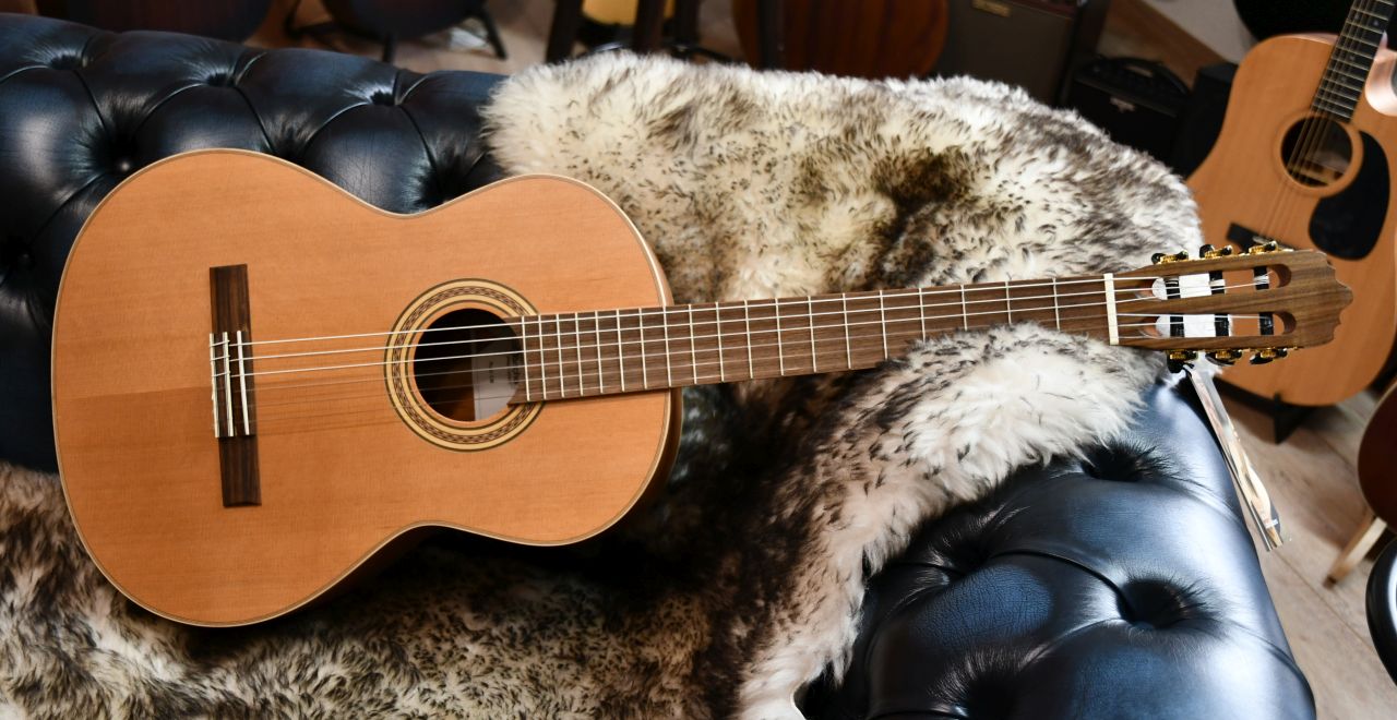 LA MANCHA Rubi CM Konzertgitarre 4/4