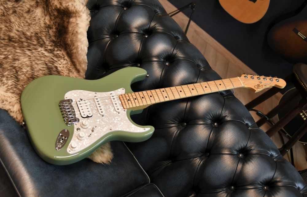 G&L USA Fullerton Deluxe Legacy HB TEA MP E-Gitarre