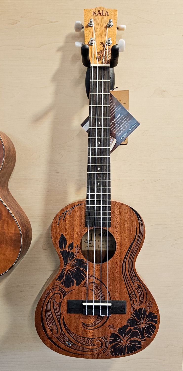 Kala KA-UNITY-T - Unity Mahogany Tenor Ukulele + Tasche