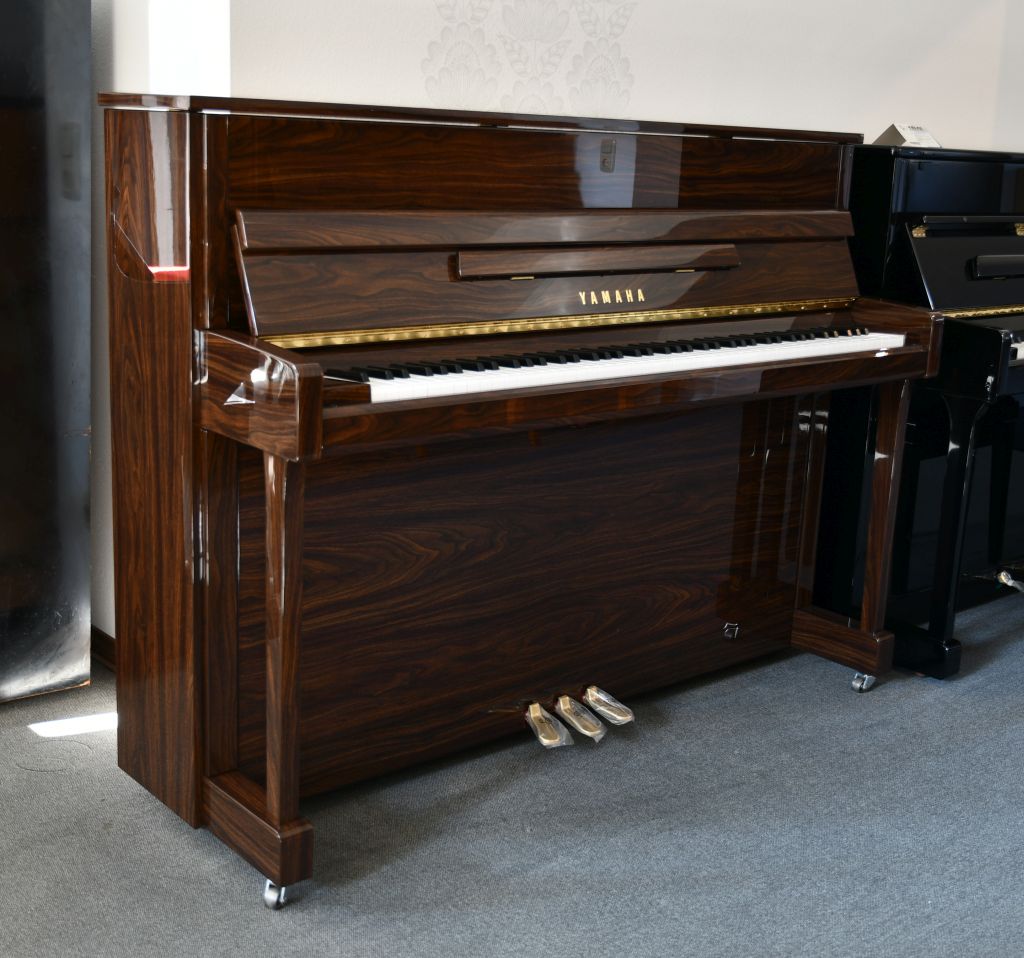 YAMAHA B2 PW Klavier Polished Walnut - AM LAGER!!