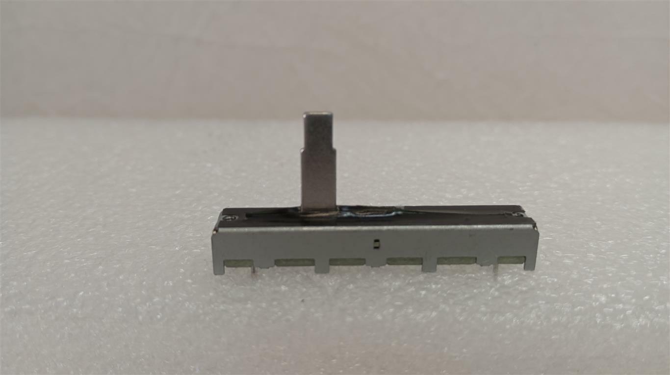 Potentiometer Slider Pot, B50K L=15MM T=30MM