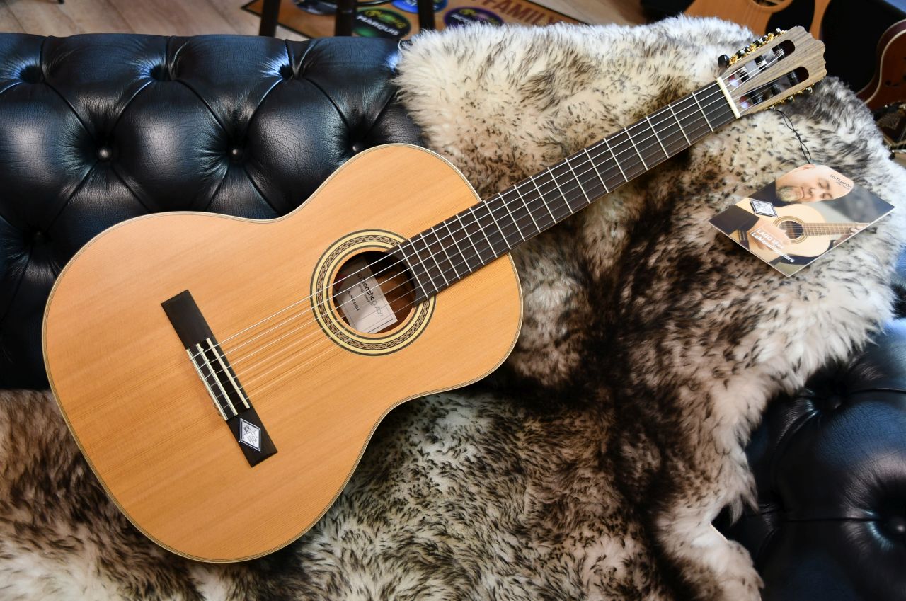 LA MANCHA Rubi CM/63 Konzertgitarre 7/8