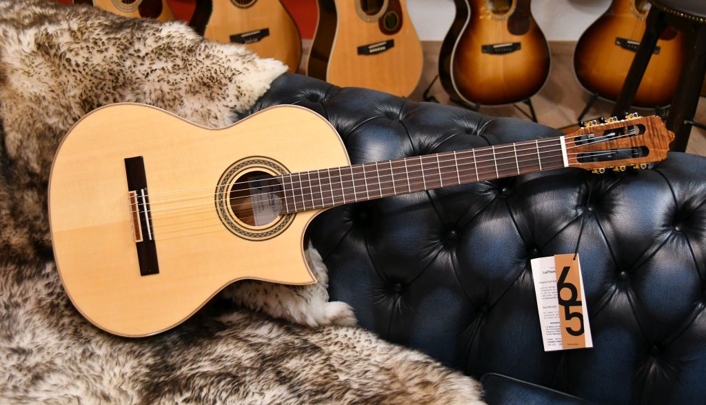 LA MANCHA Opalo SX-FEN Konzertgitarre