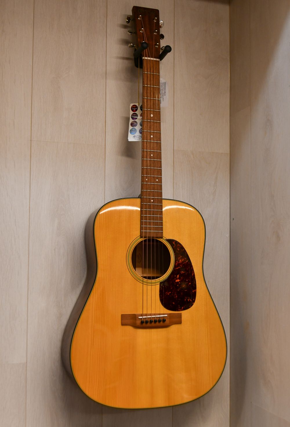 MARTIN America 1 - Westerngitarre + Koffer / Zertifikat - AM LAGER!