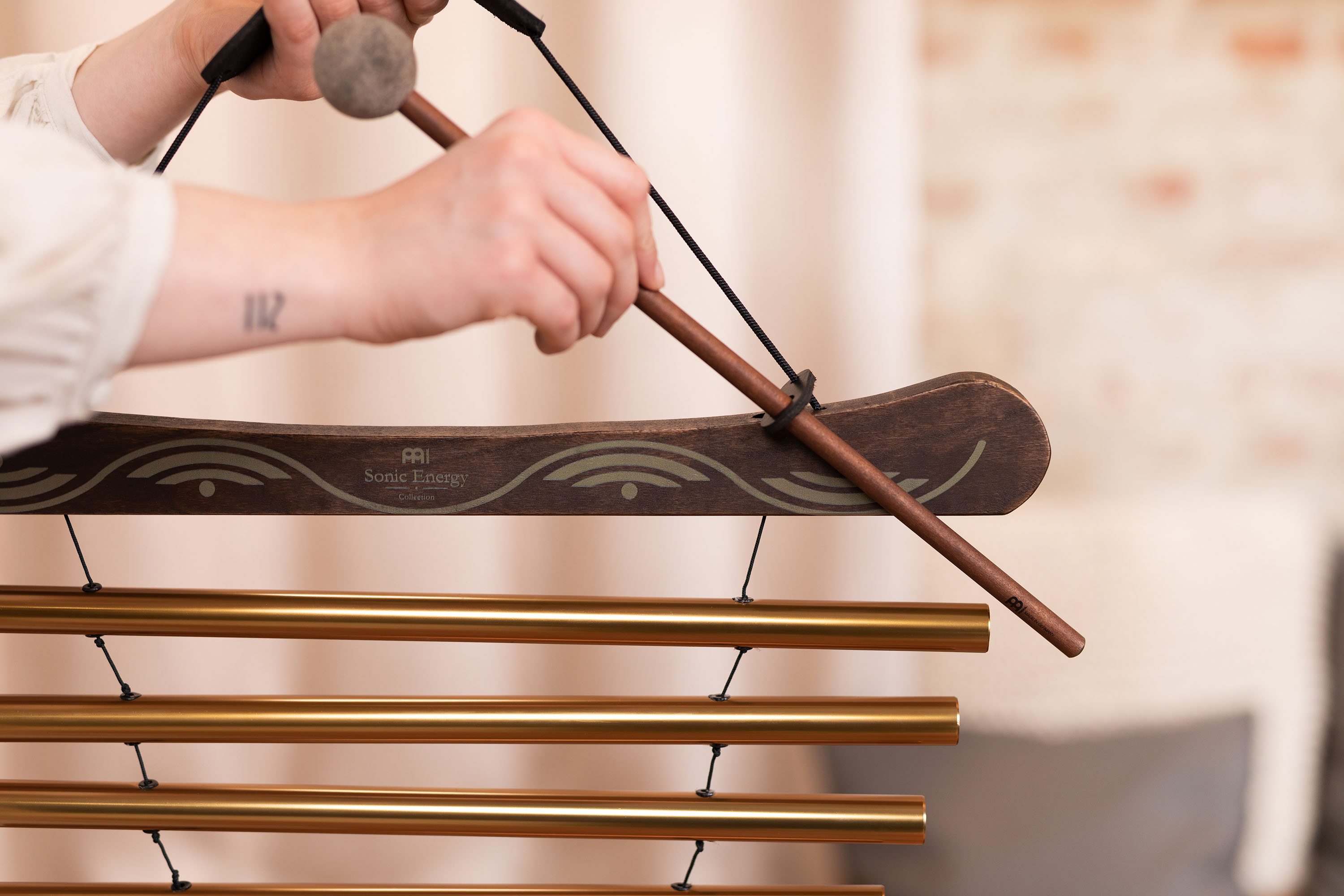 MEINL MFC10DMAB Sonic Energy Meditation Flow Chime, 88 cm, 10 Töne, D-Dur, Bronze