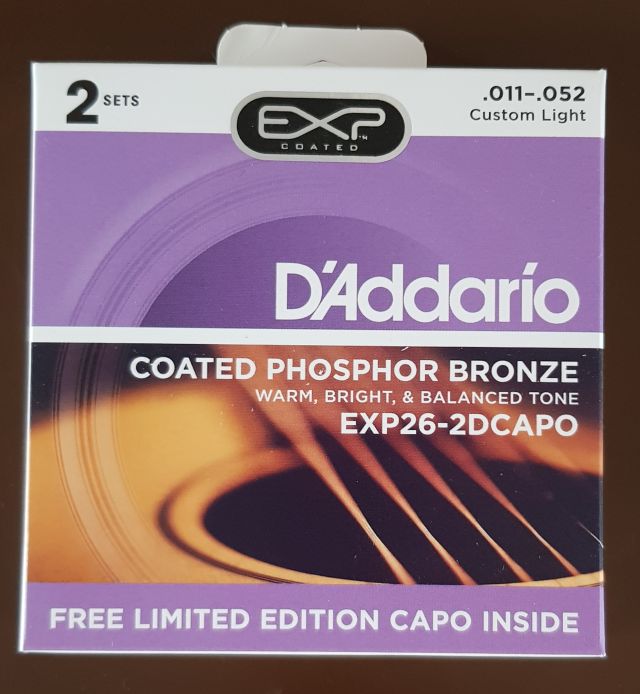 D'ADDARIO EXP26-2D Saiten + Capo für Westerngitarre 011-052 - Set