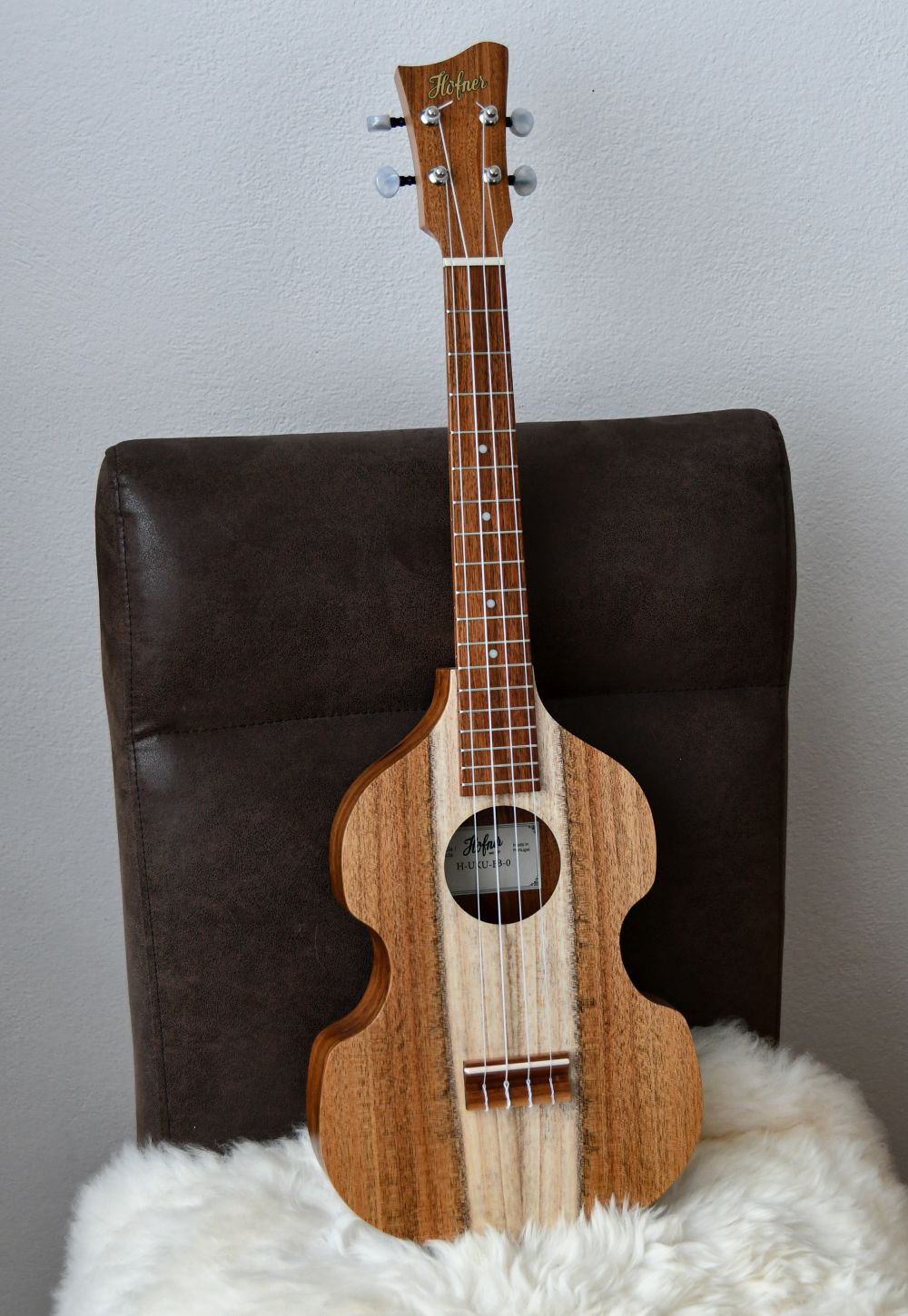 Höfner Violin Tenor Ukulele