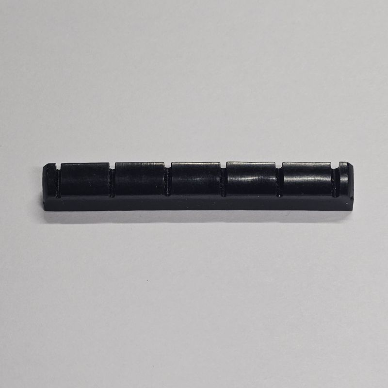 Sattel für Konzertgitarre, Kunststoff schwarz, vorgekerbt