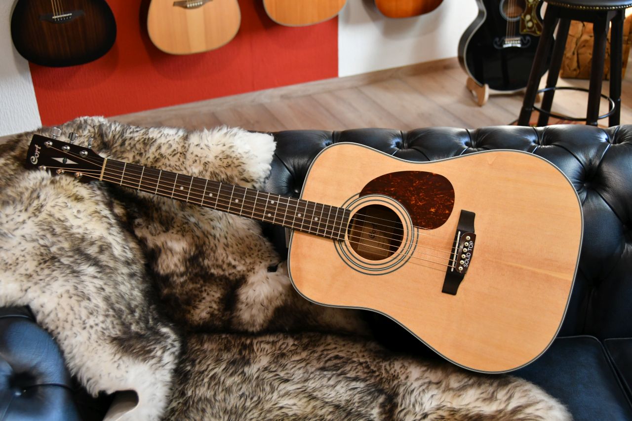 CORT Westerngitarre, Earth 70, Open Pore