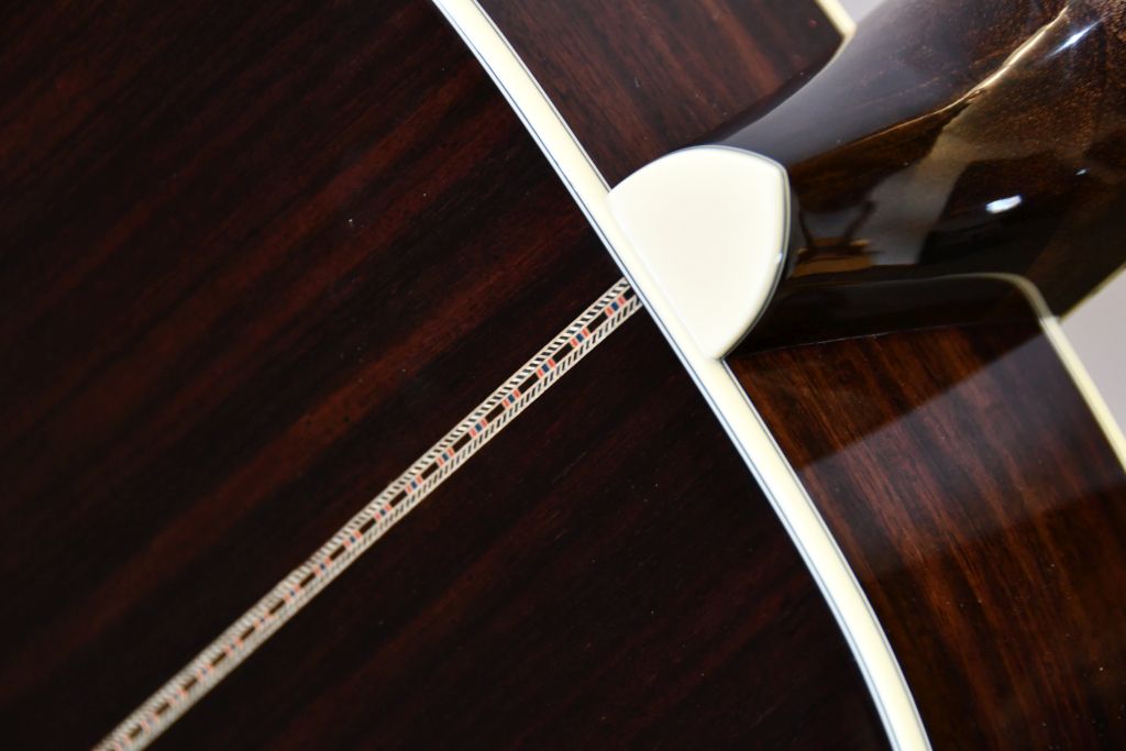 SIGMA S000R-42S Custom Westerngitarre inkl. Softshell Case