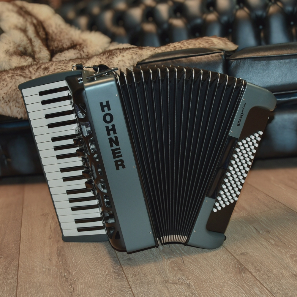 HOHNER Akkordeon Bravo III 72 twilight, myColor, silent key