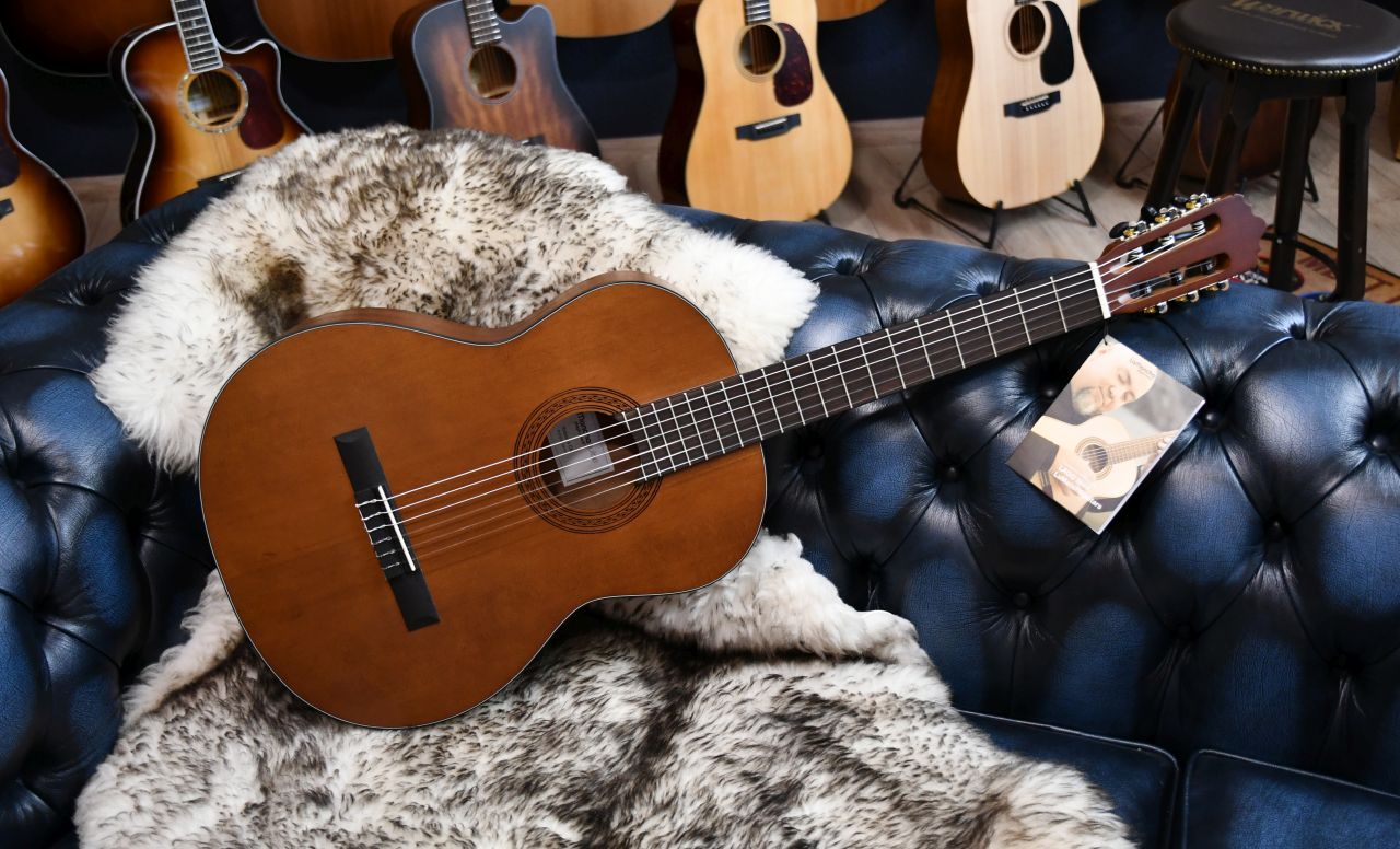 LA MANCHA Rubinito CM 4/4 Konzertgitarre